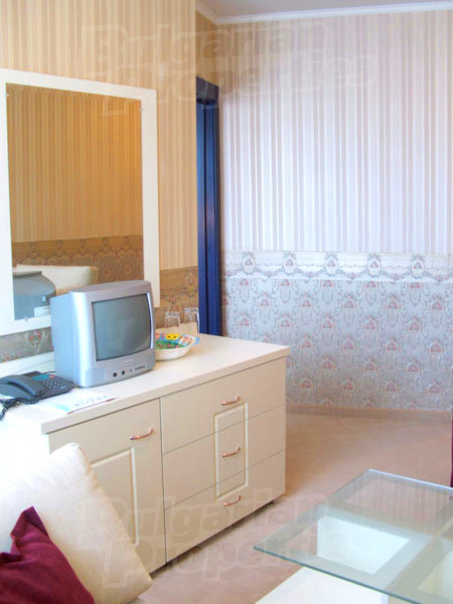 Gallery Picture 54