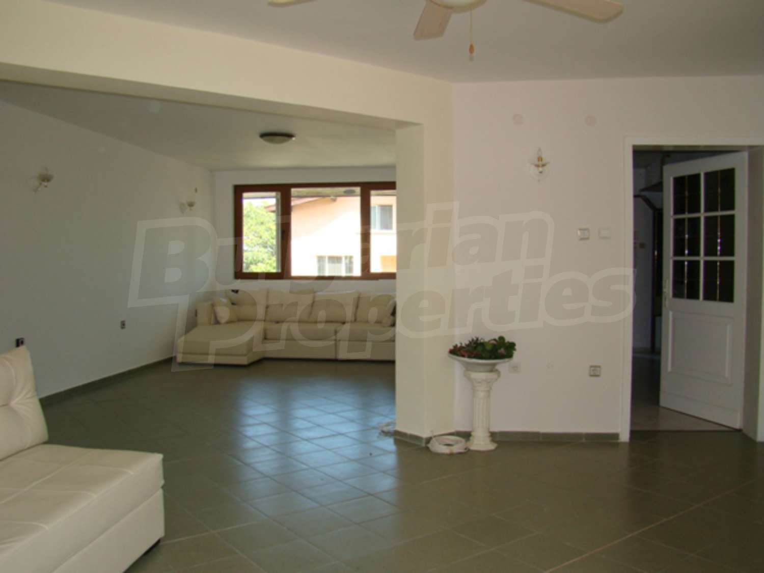 Gallery Picture 11