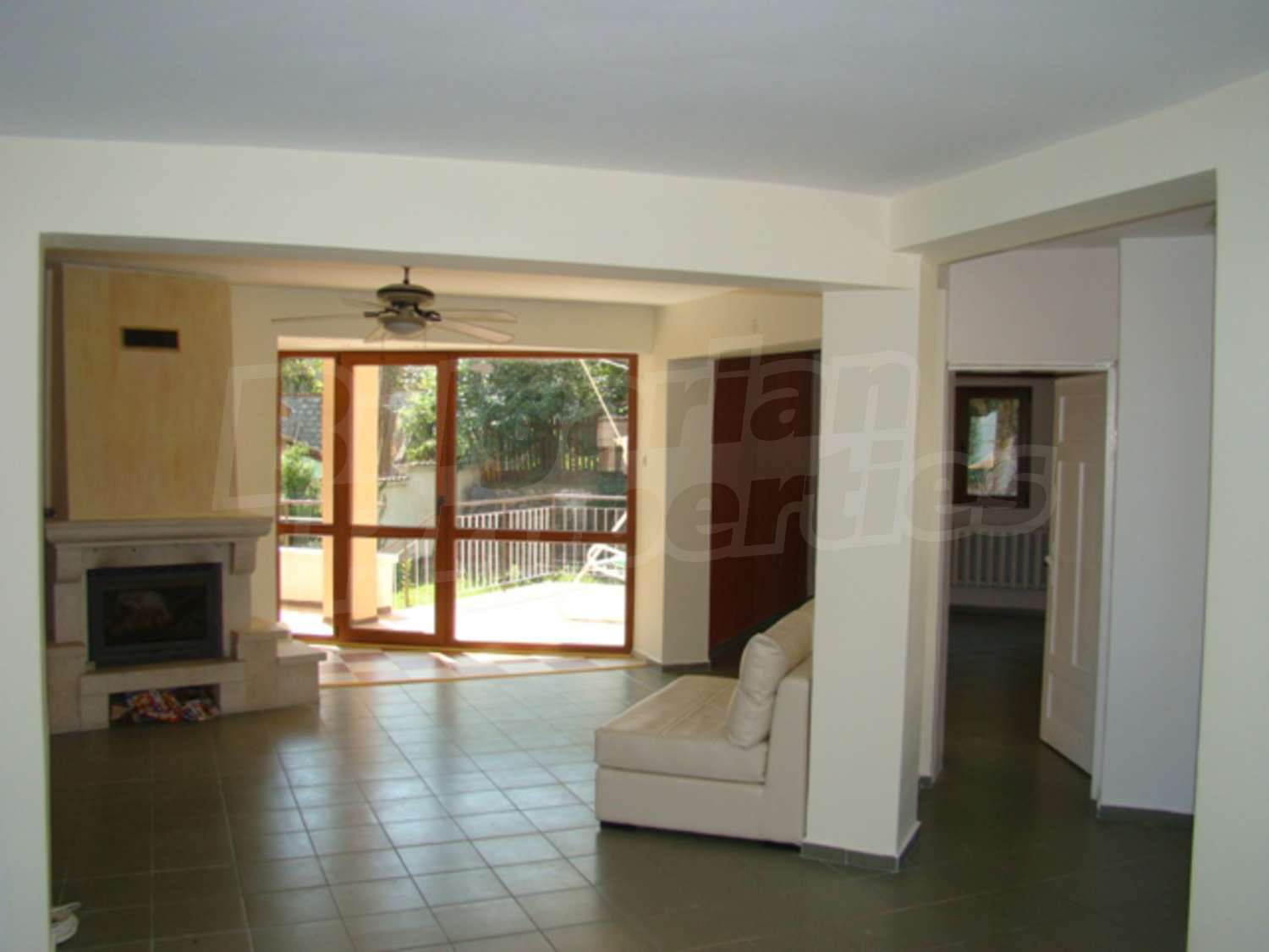 Gallery Picture 15
