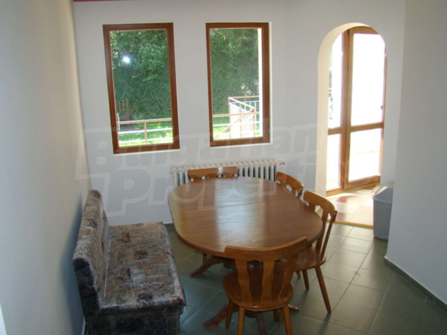 Gallery Picture 29