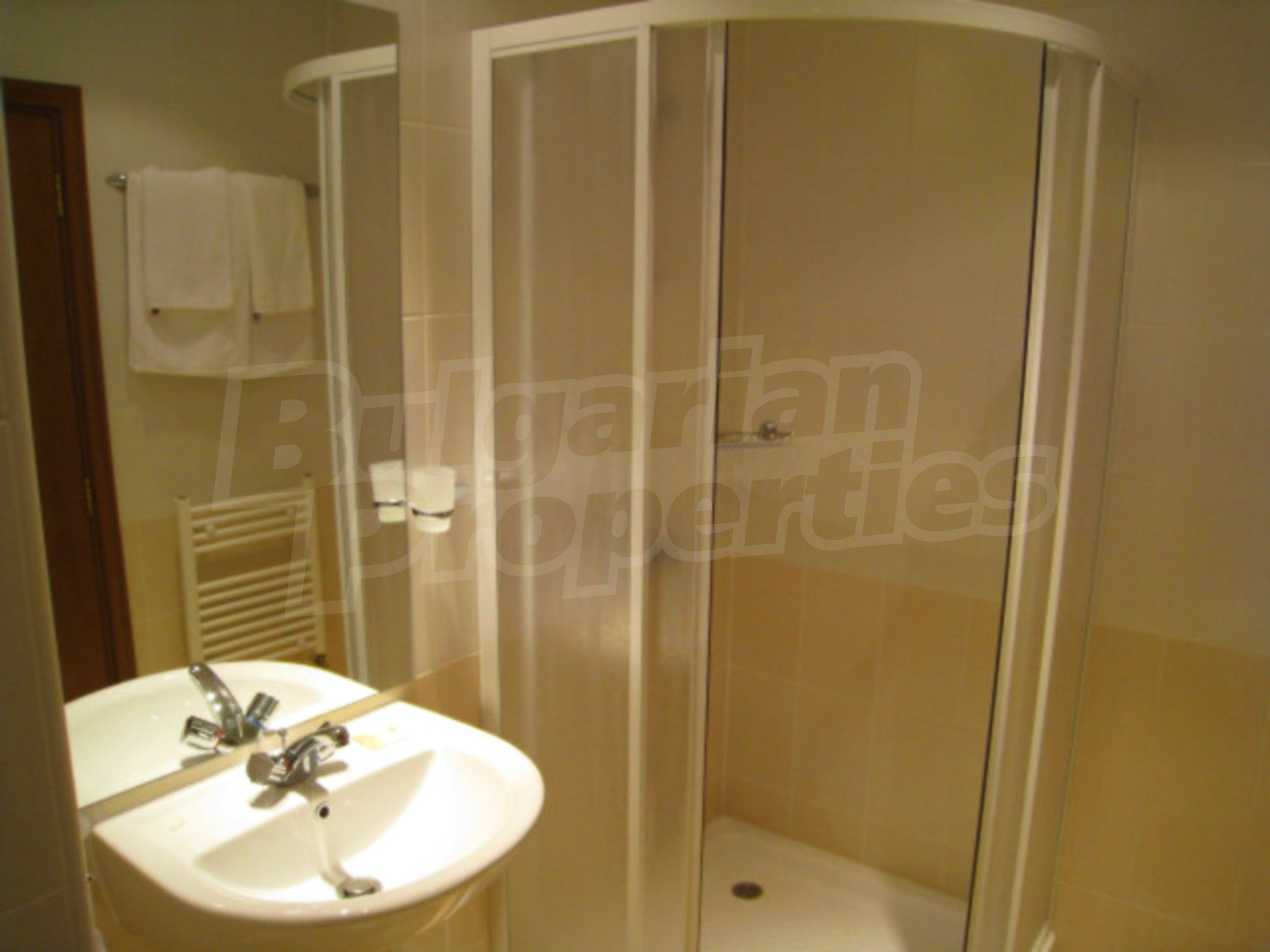 Gallery Picture 9