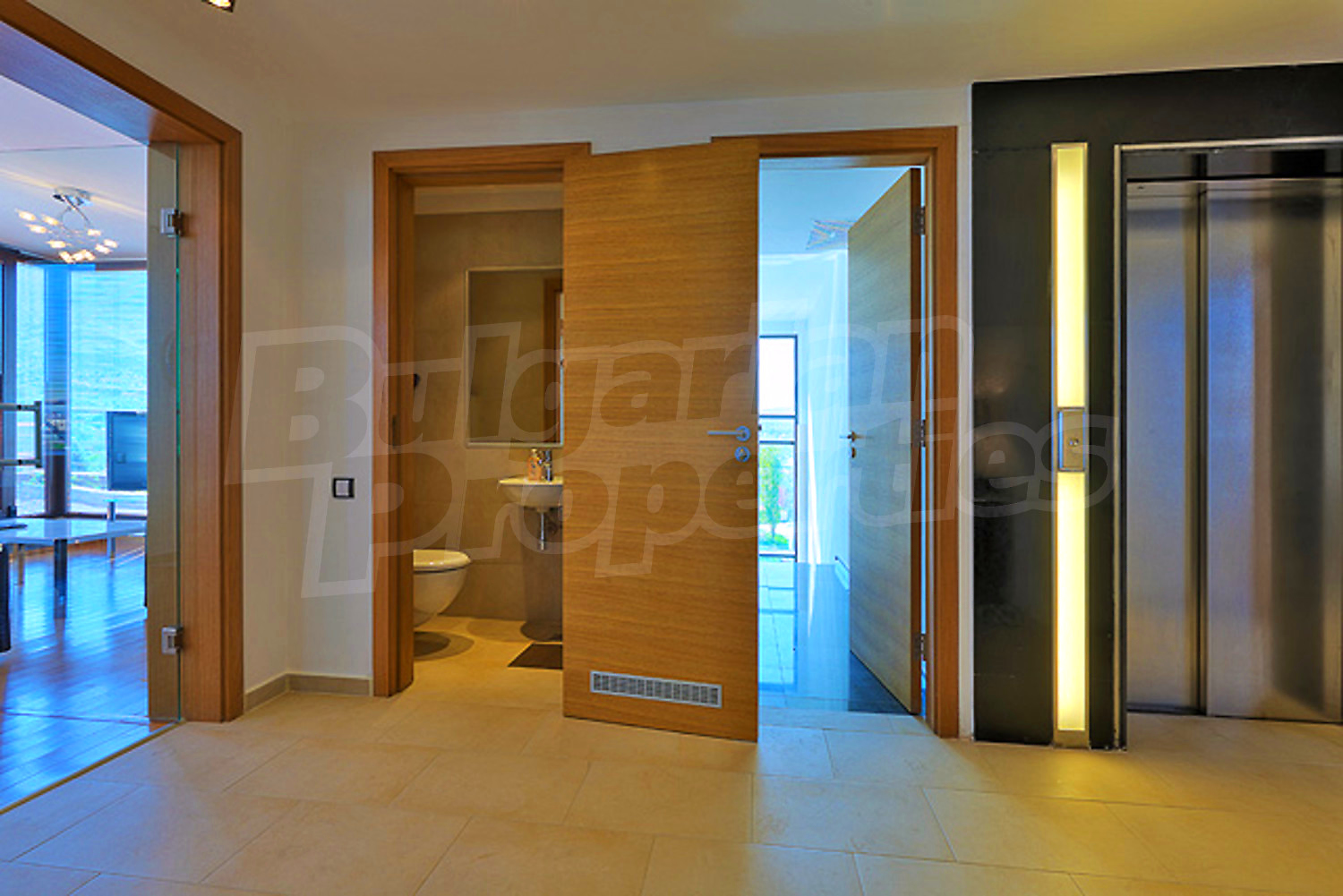 Gallery Picture 10