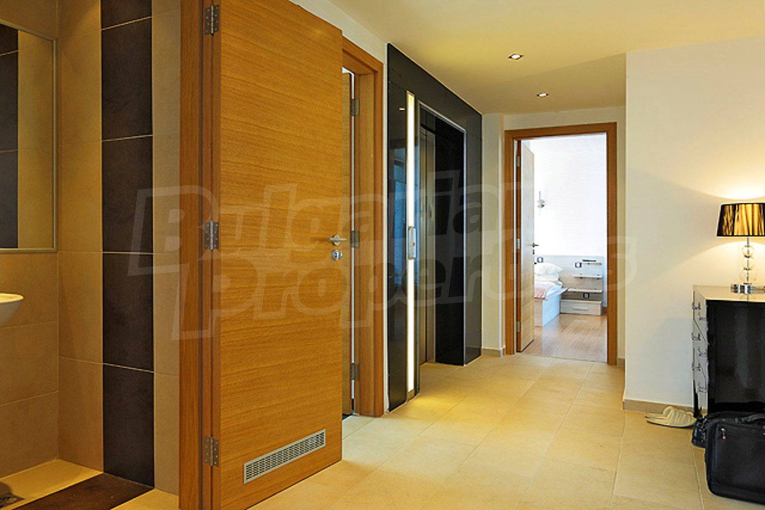 Gallery Picture 25
