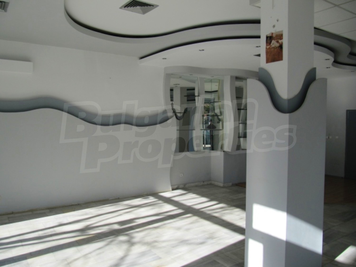 Gallery Picture 6