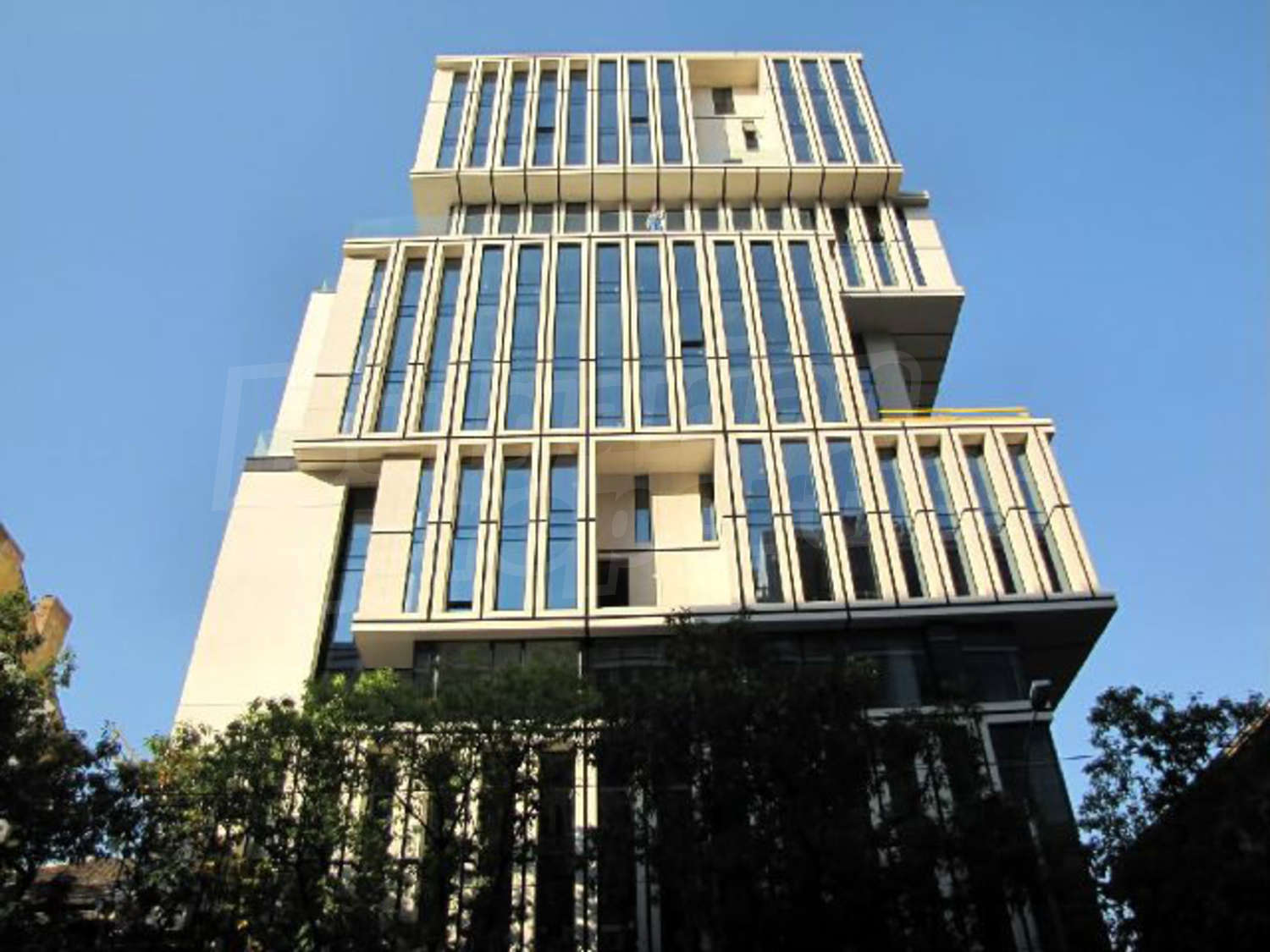 Gallery Picture 4