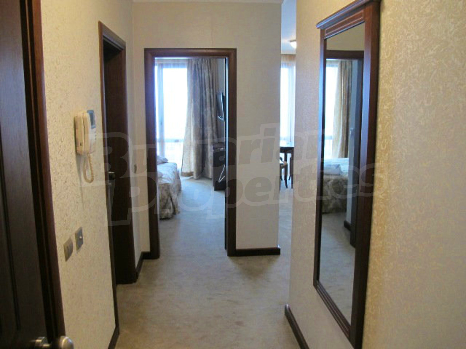 Gallery Picture 18
