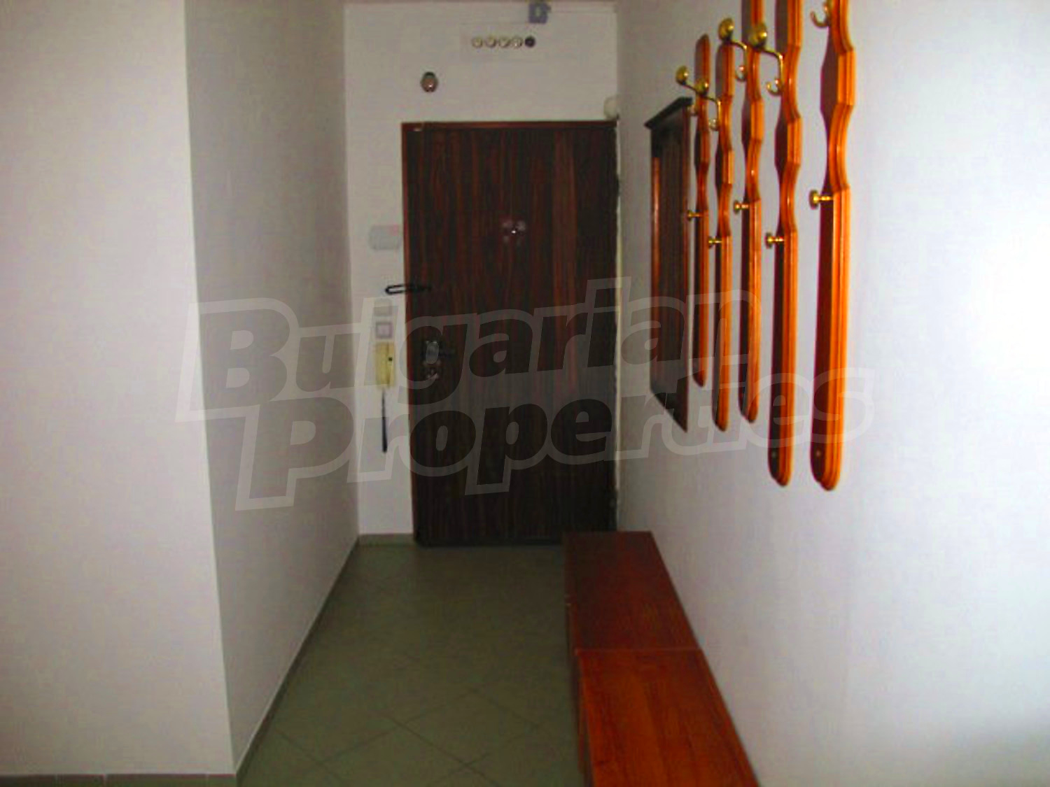 Gallery Picture 35