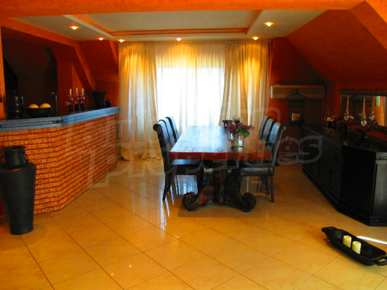Gallery Picture 11