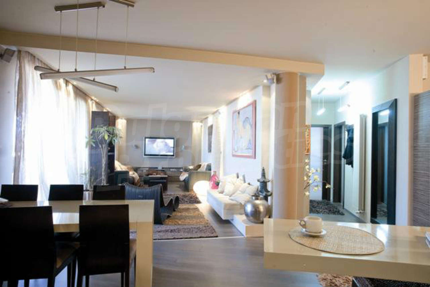 Gallery Picture 11