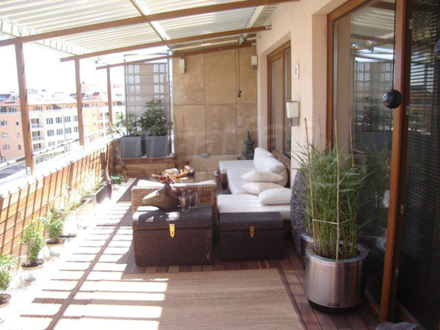 Gallery Picture 36