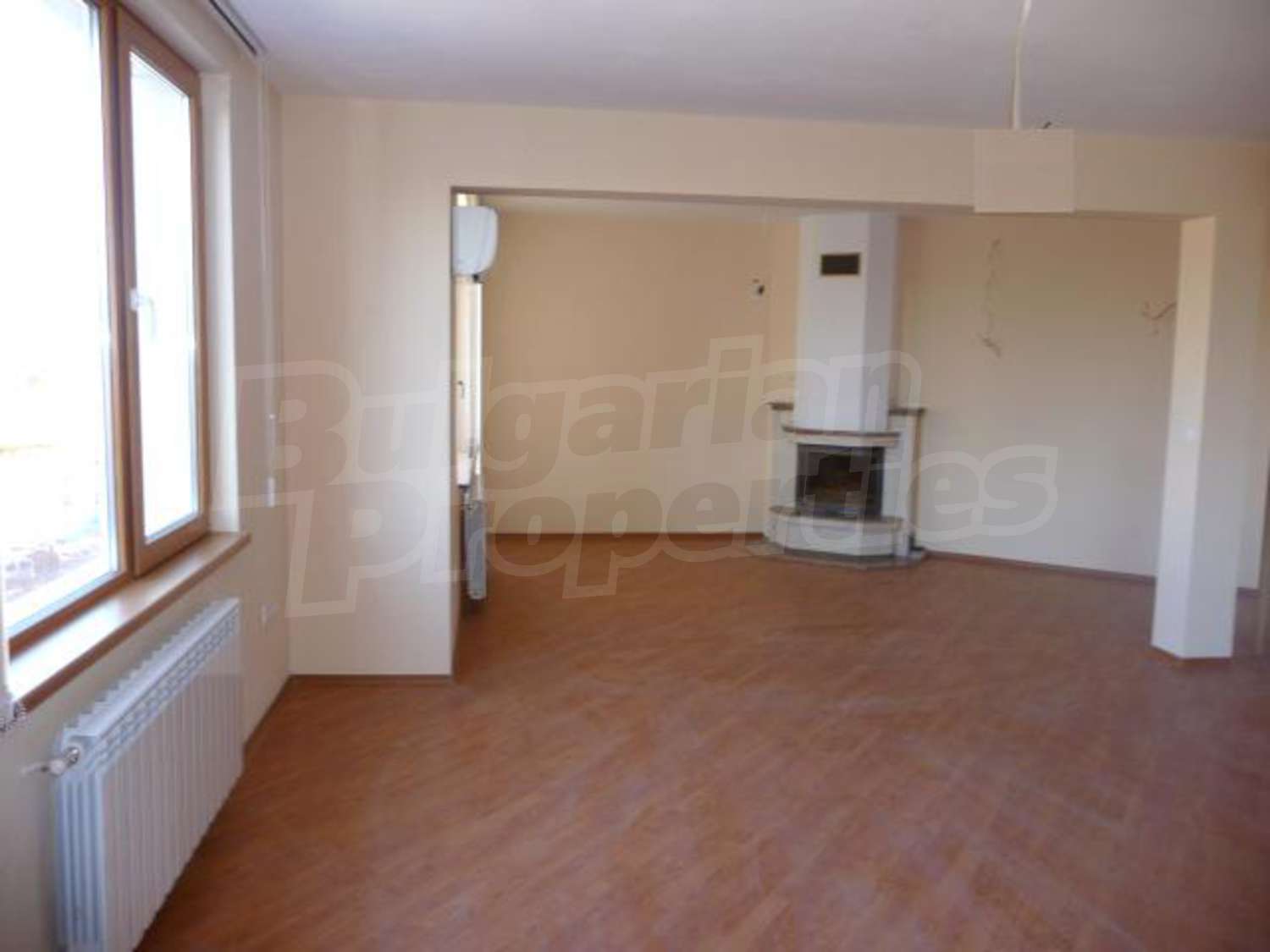 Gallery Picture 4