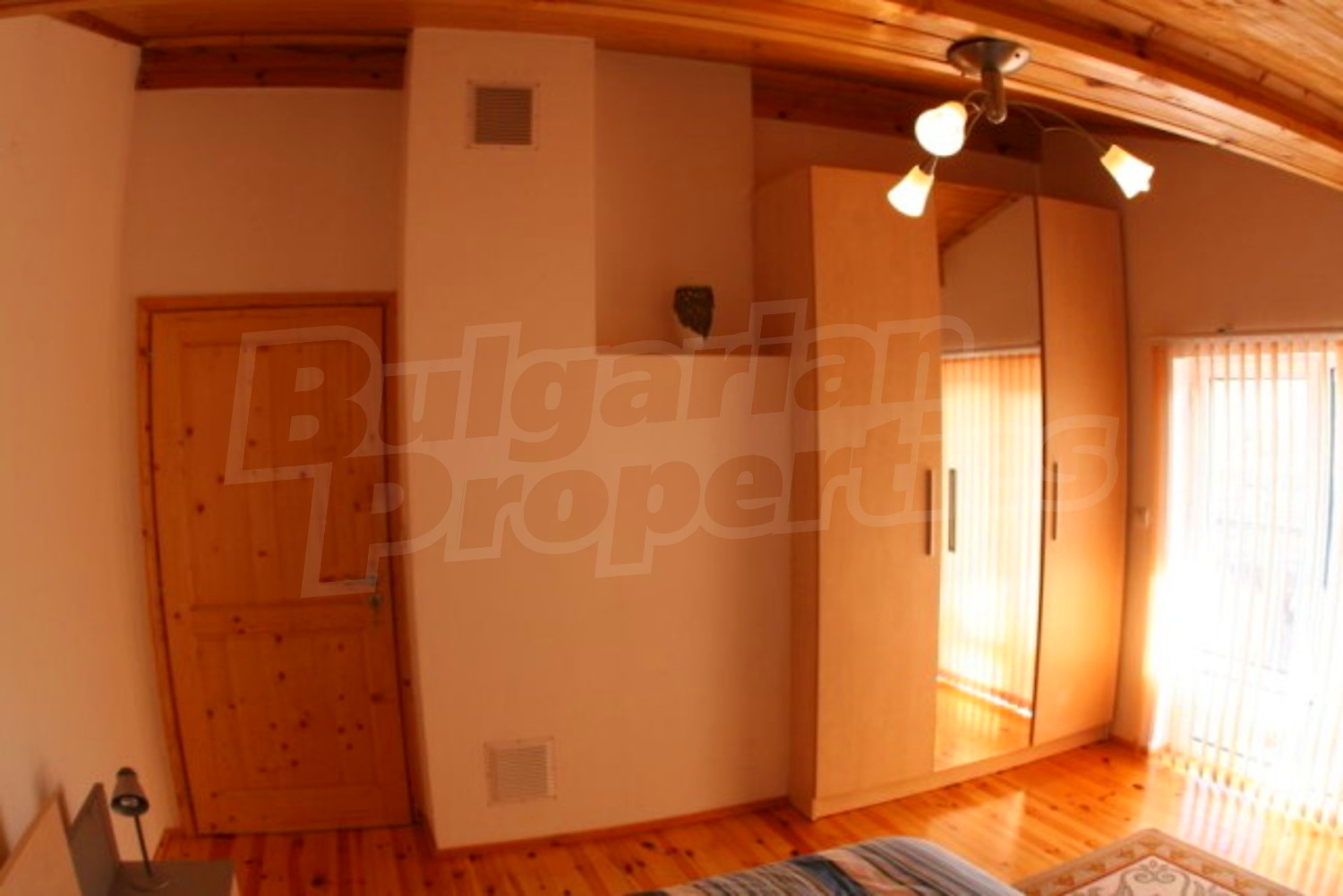 Gallery Picture 9