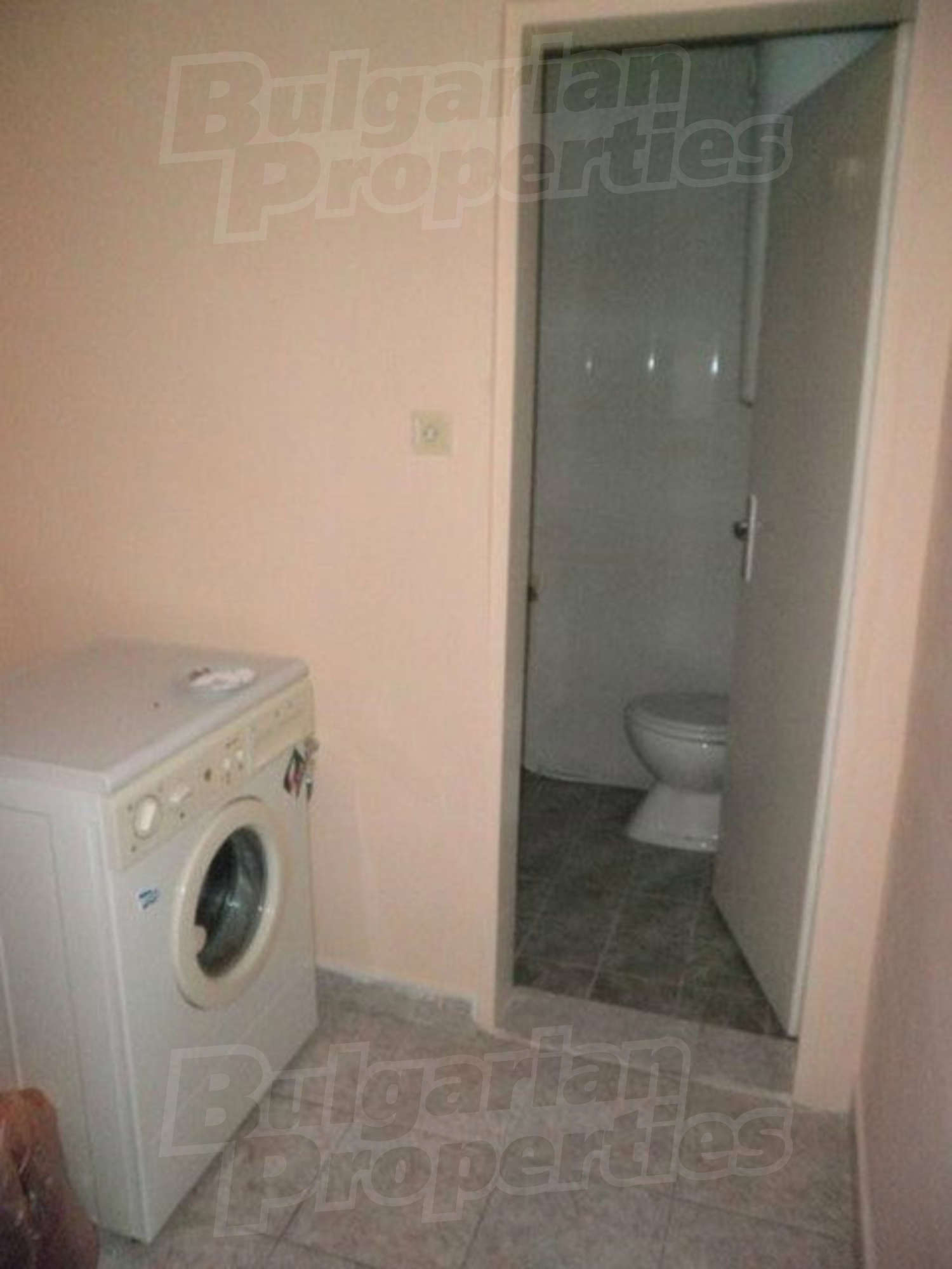 Gallery Picture 28