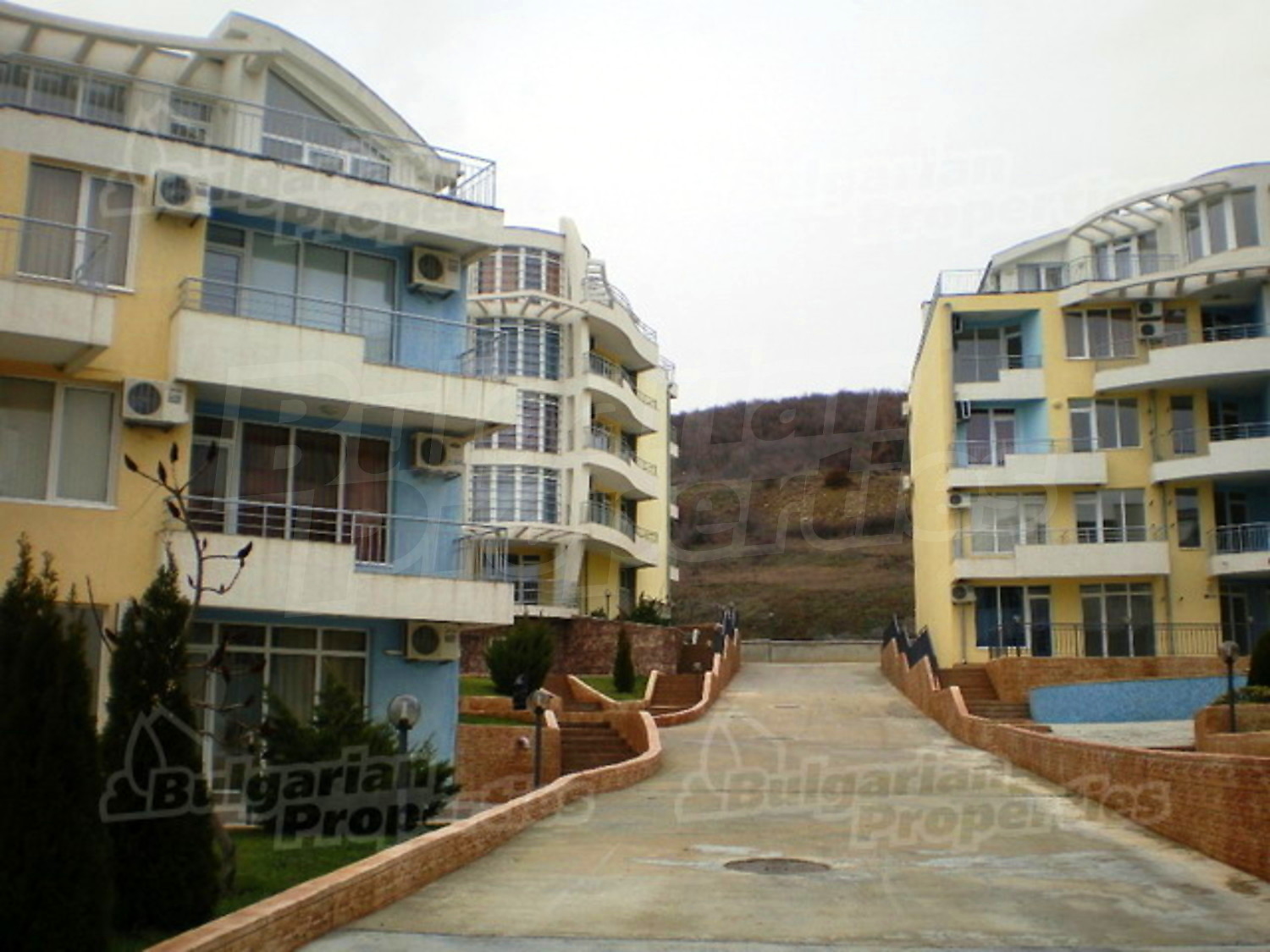 Gallery Picture 9