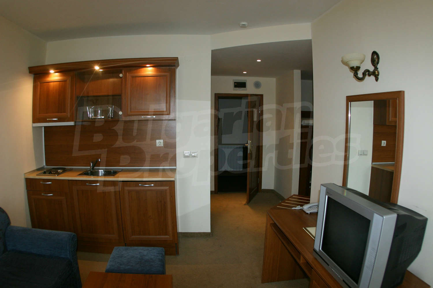 Gallery Picture 4