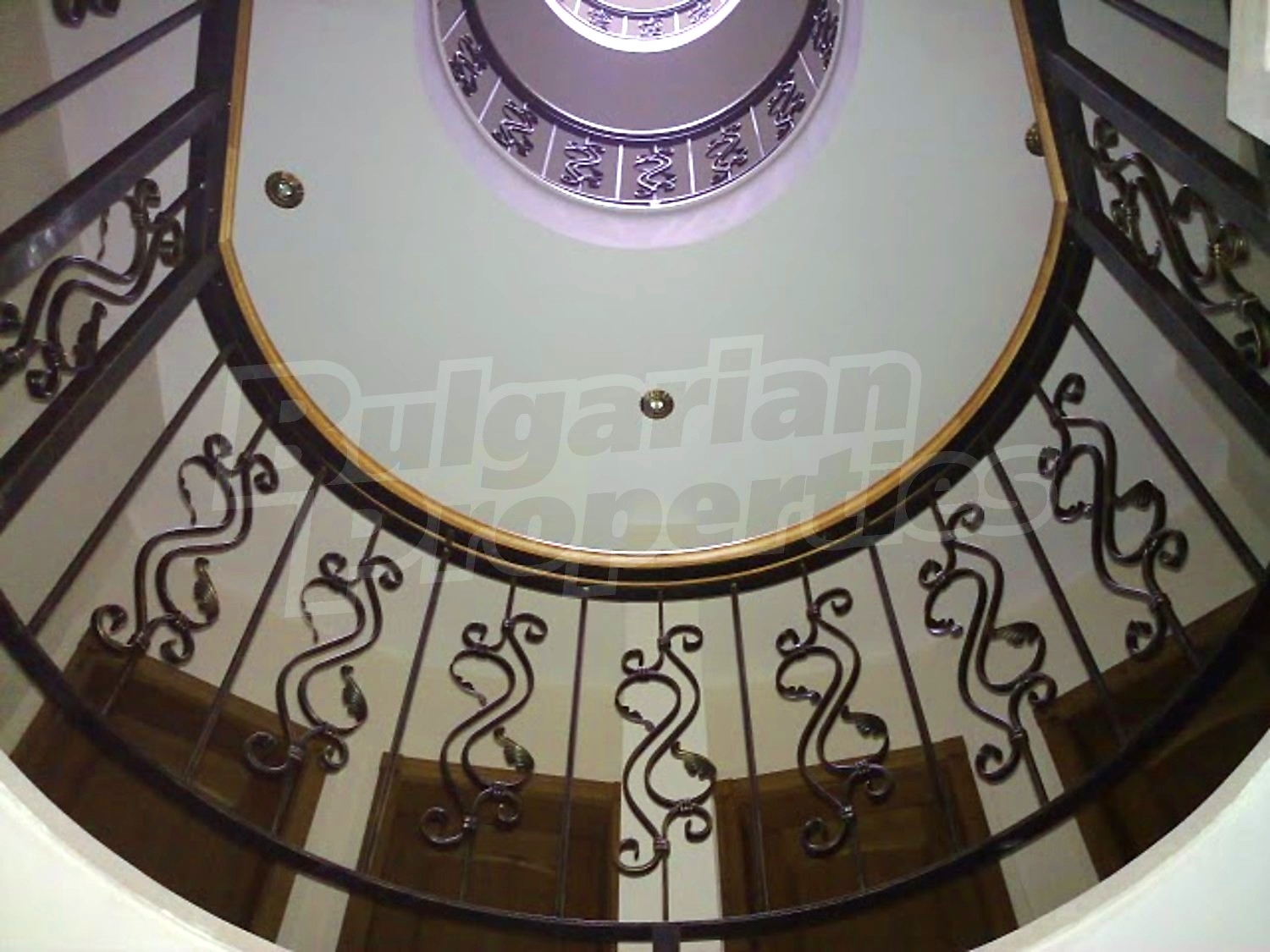 Gallery Picture 17