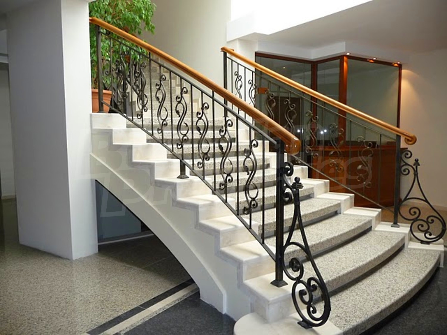 Gallery Picture 28