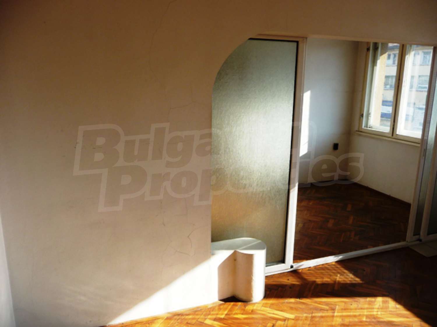Gallery Picture 5