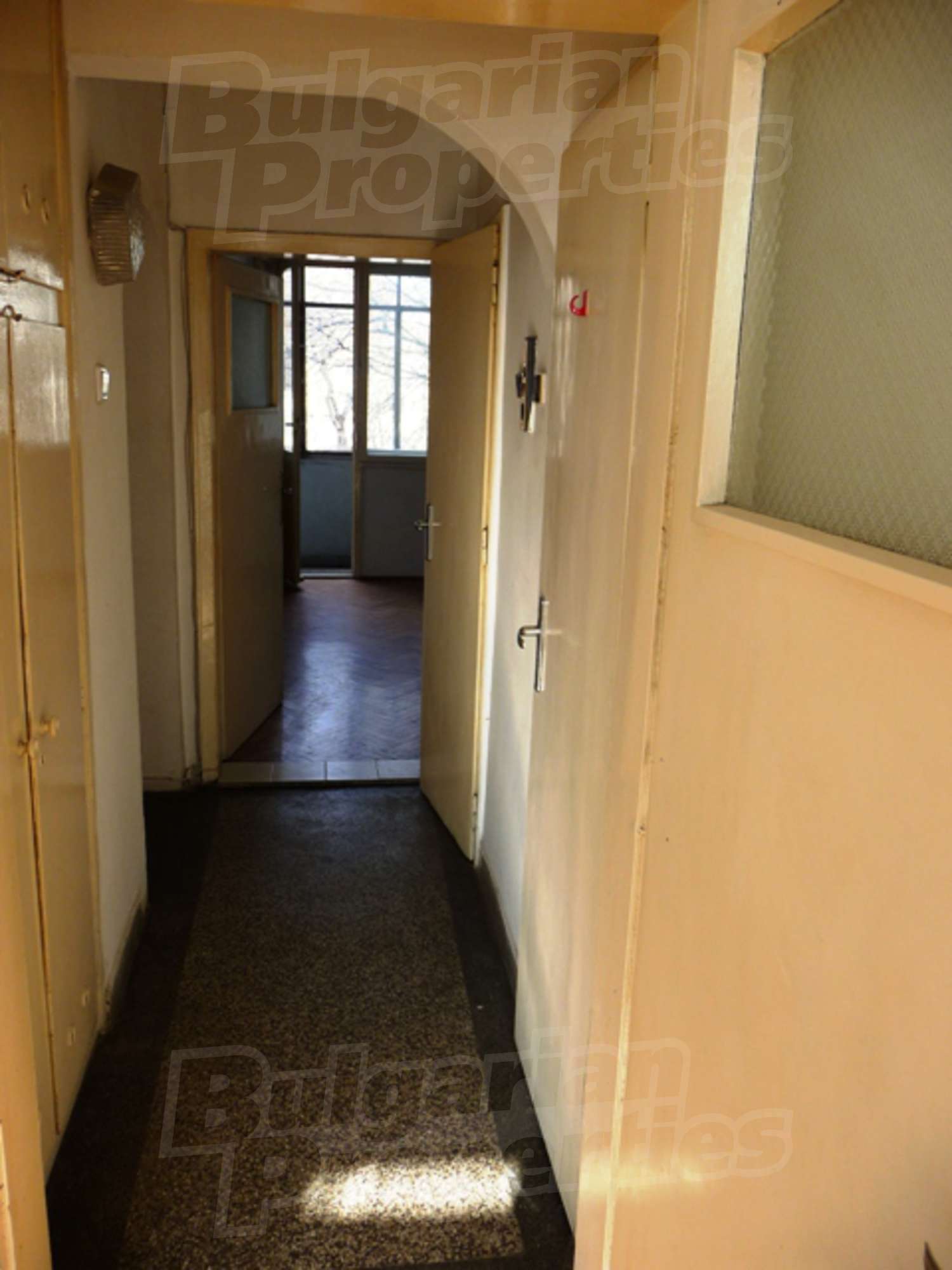 Gallery Picture 9