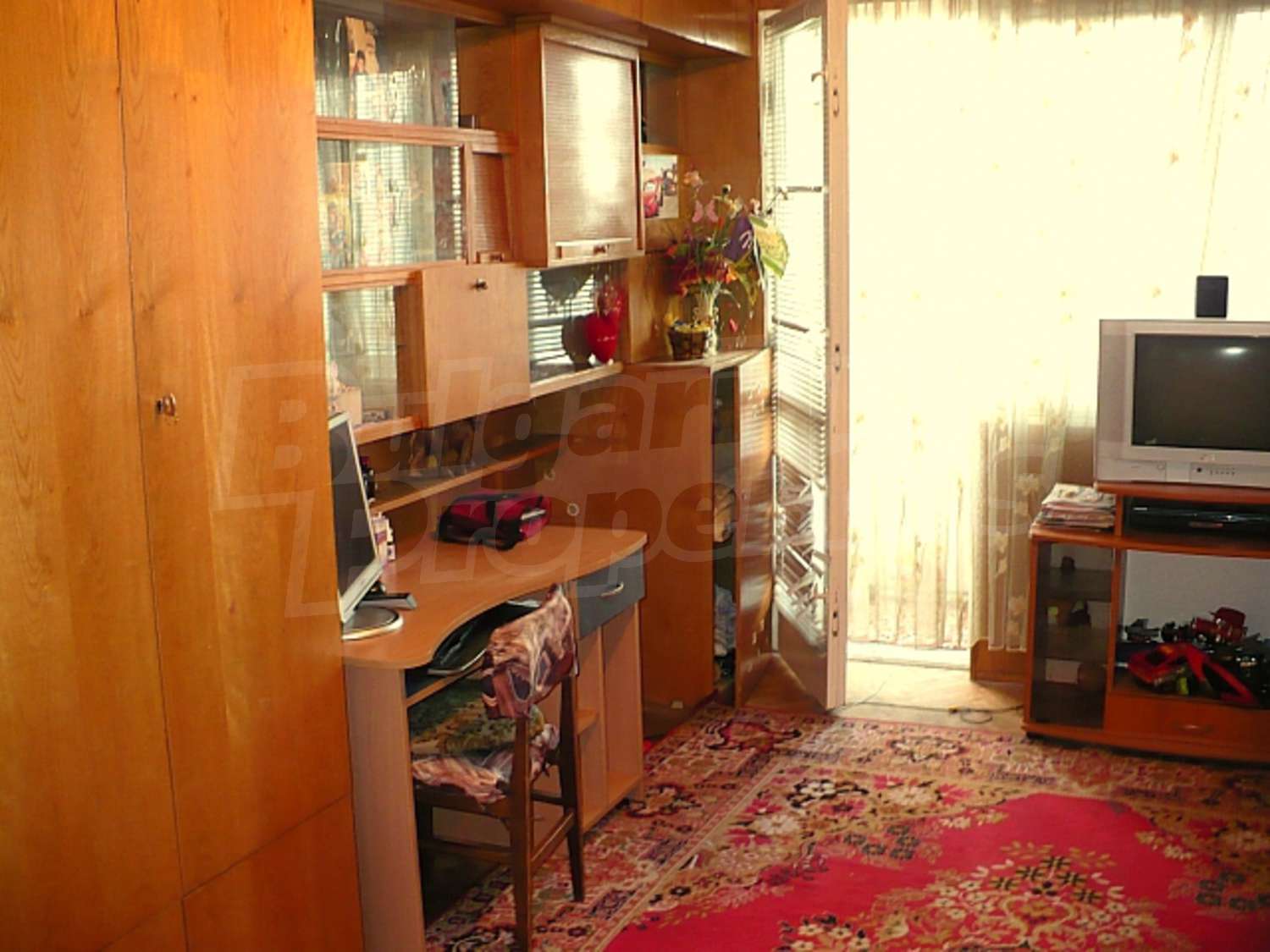 Gallery Picture 10