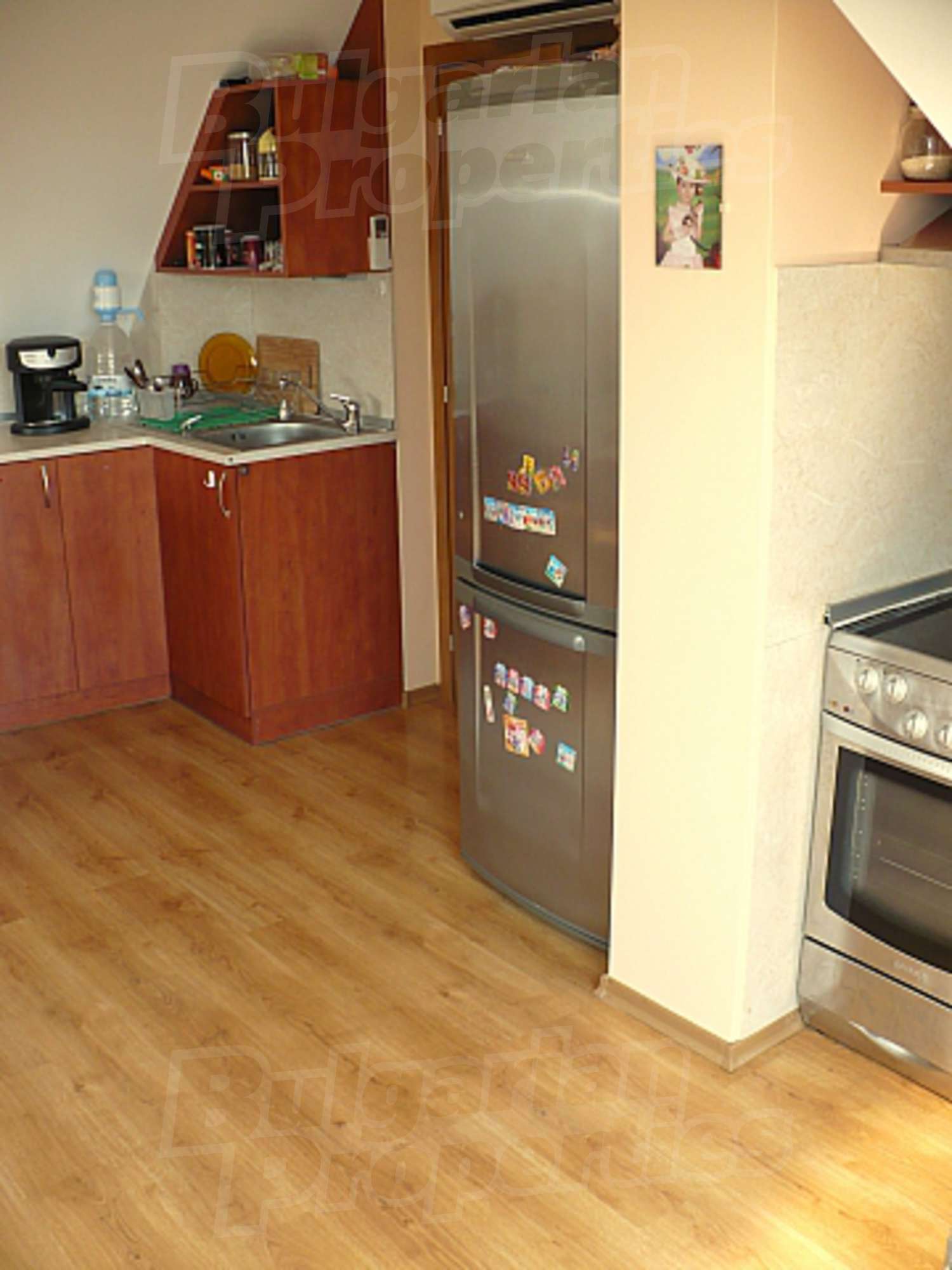 Gallery Picture 12