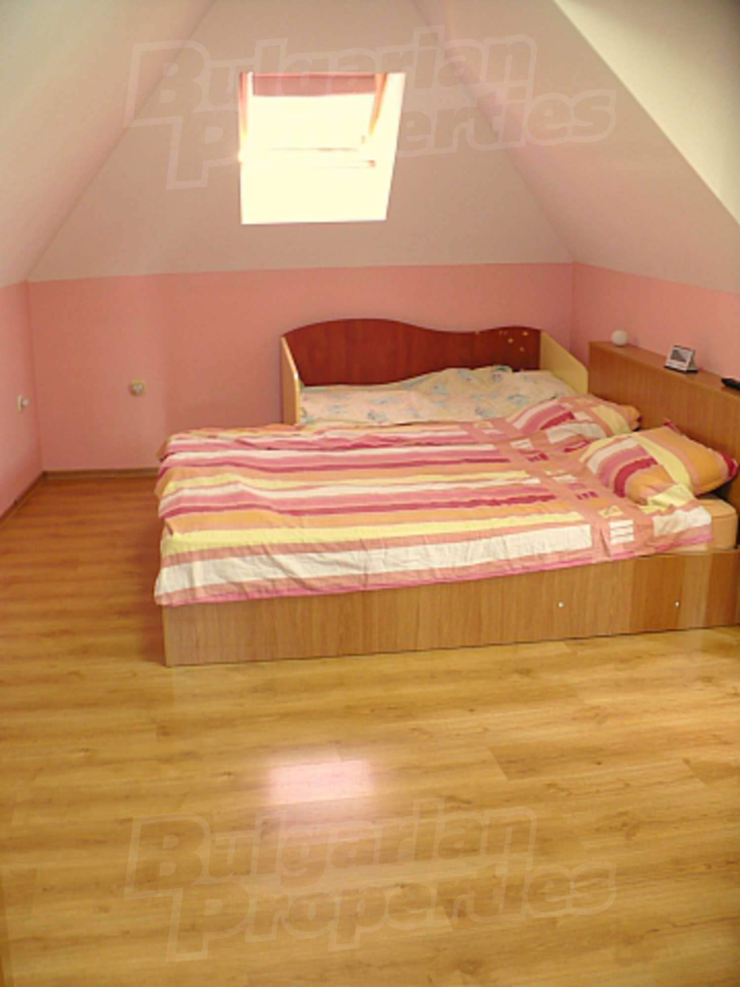 Gallery Picture 16