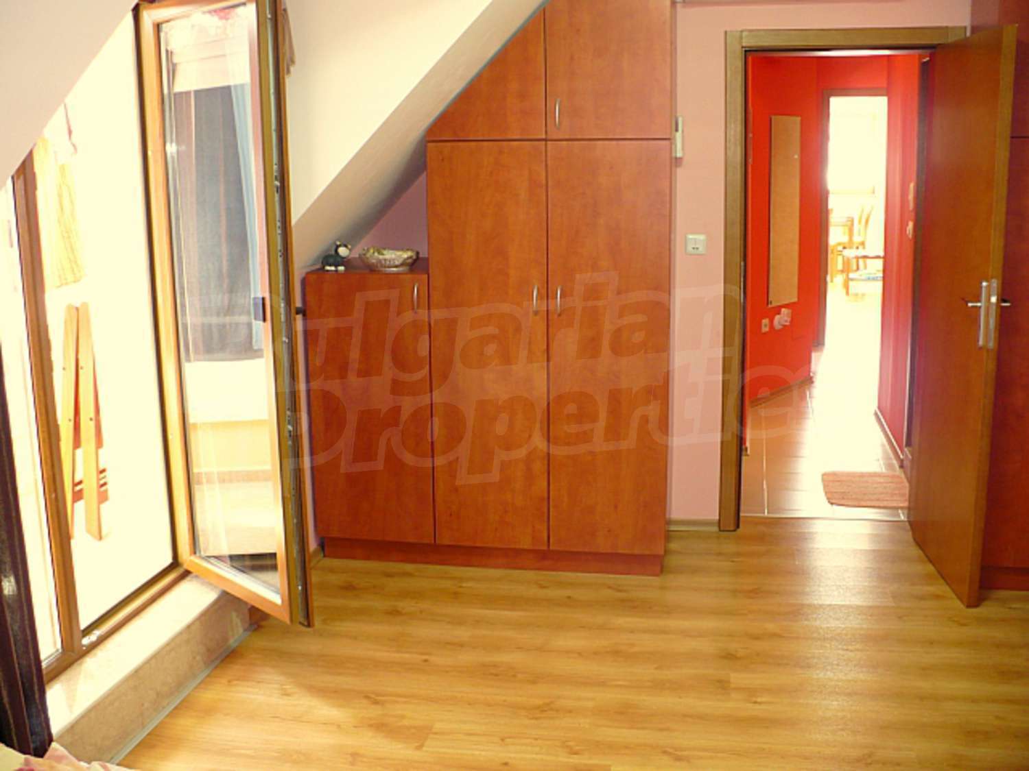 Gallery Picture 18