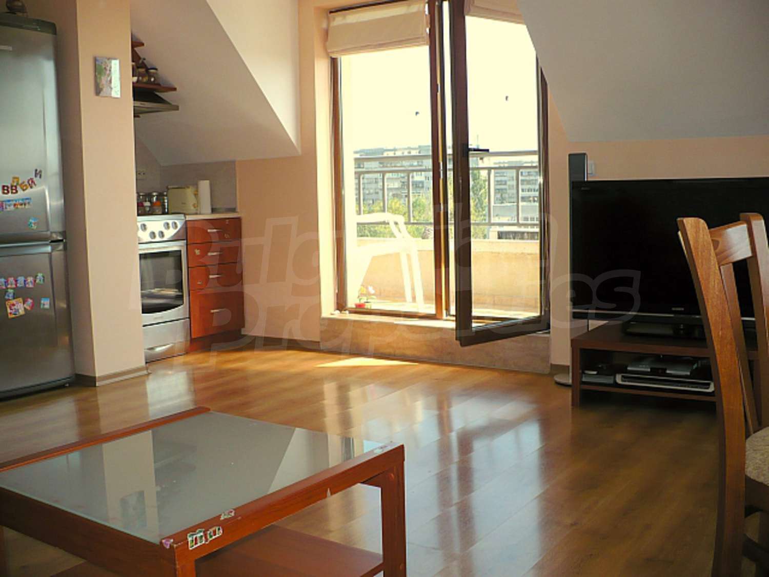 Gallery Picture 6