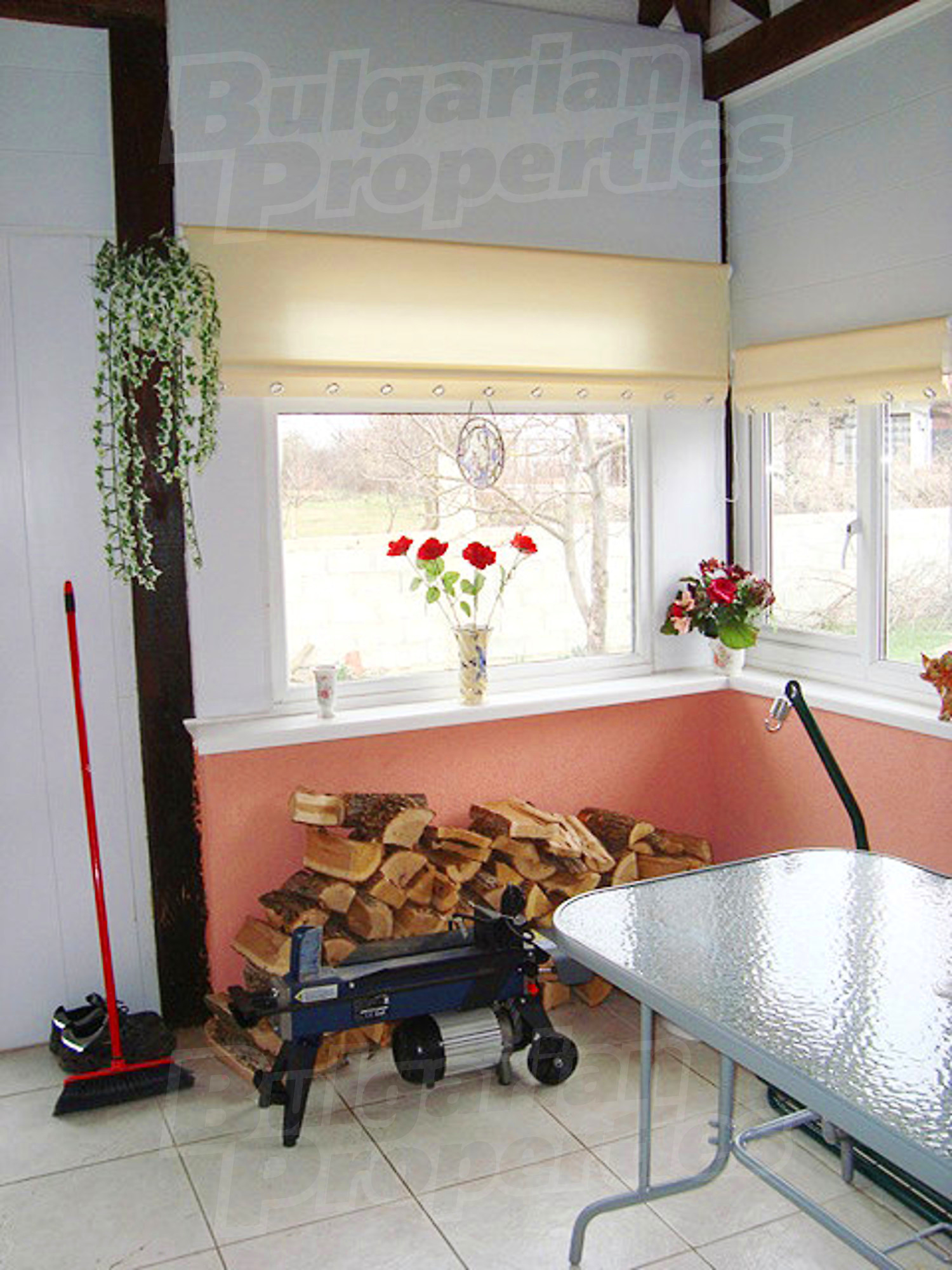 Gallery Picture 13