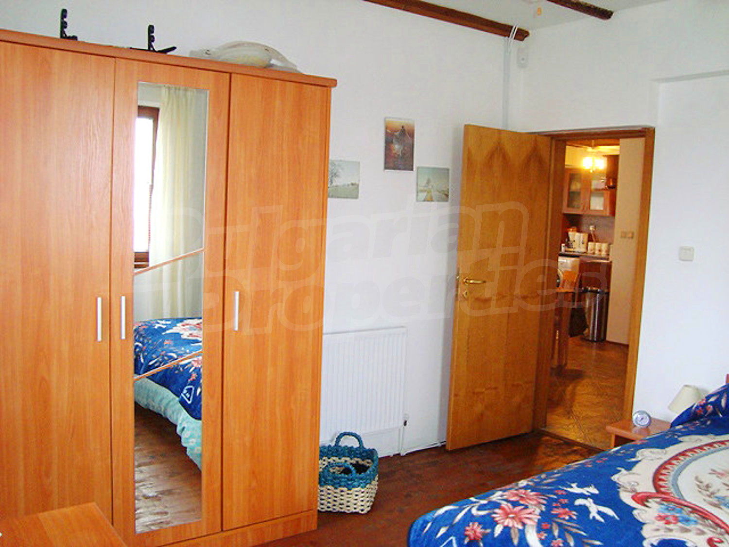 Gallery Picture 32