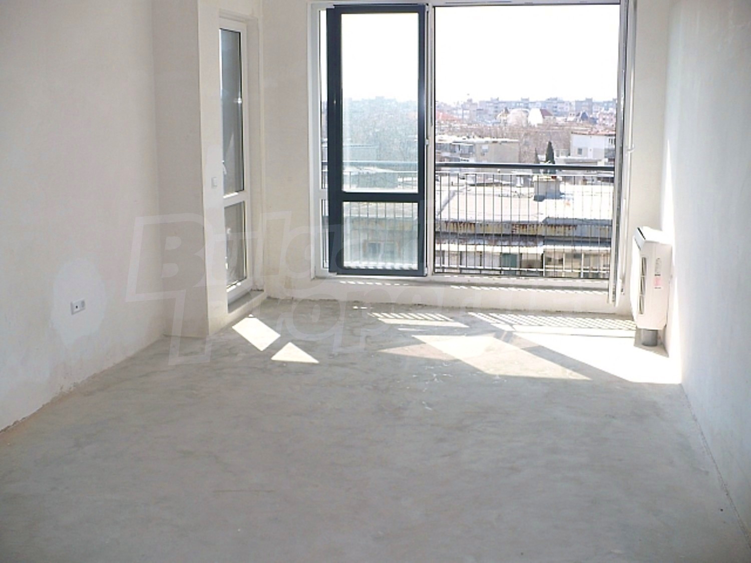 Gallery Picture 4