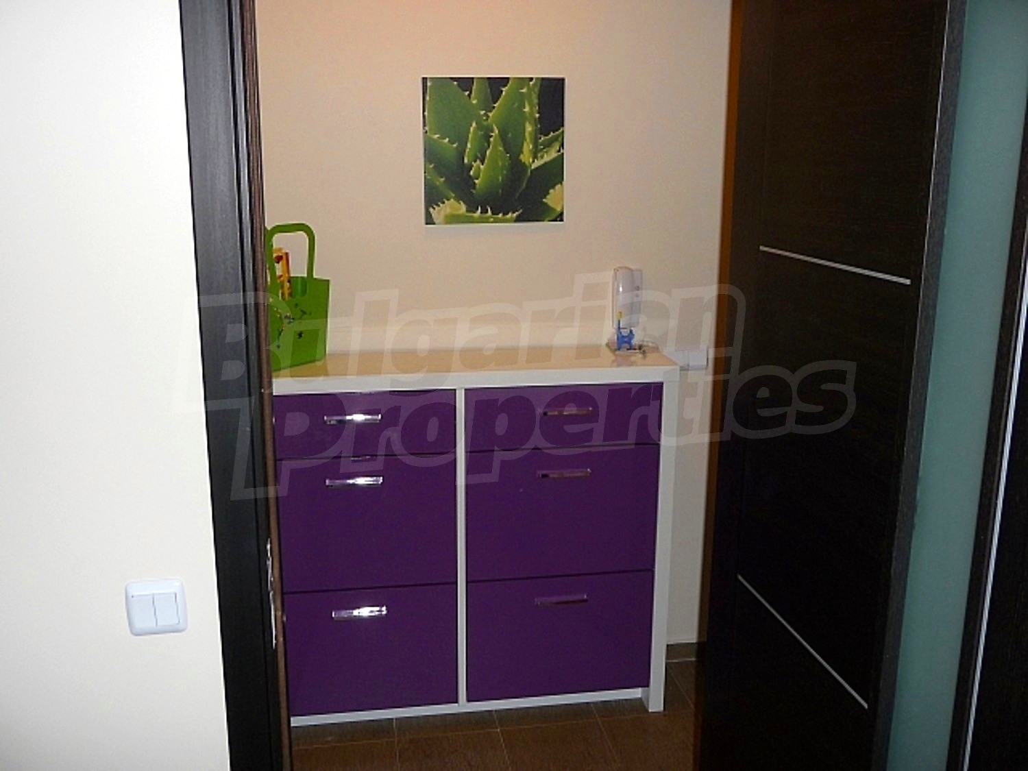 Gallery Picture 14