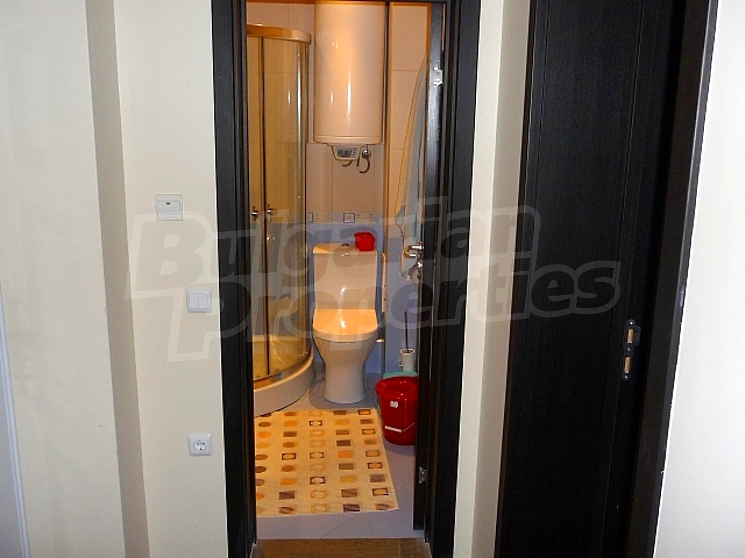 Gallery Picture 15