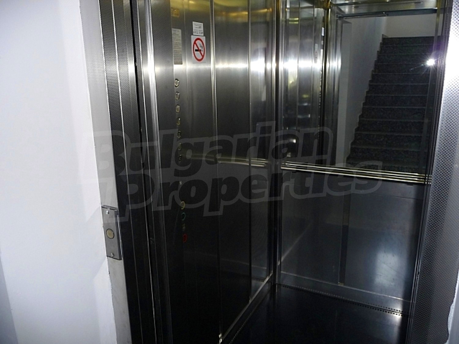 Gallery Picture 24