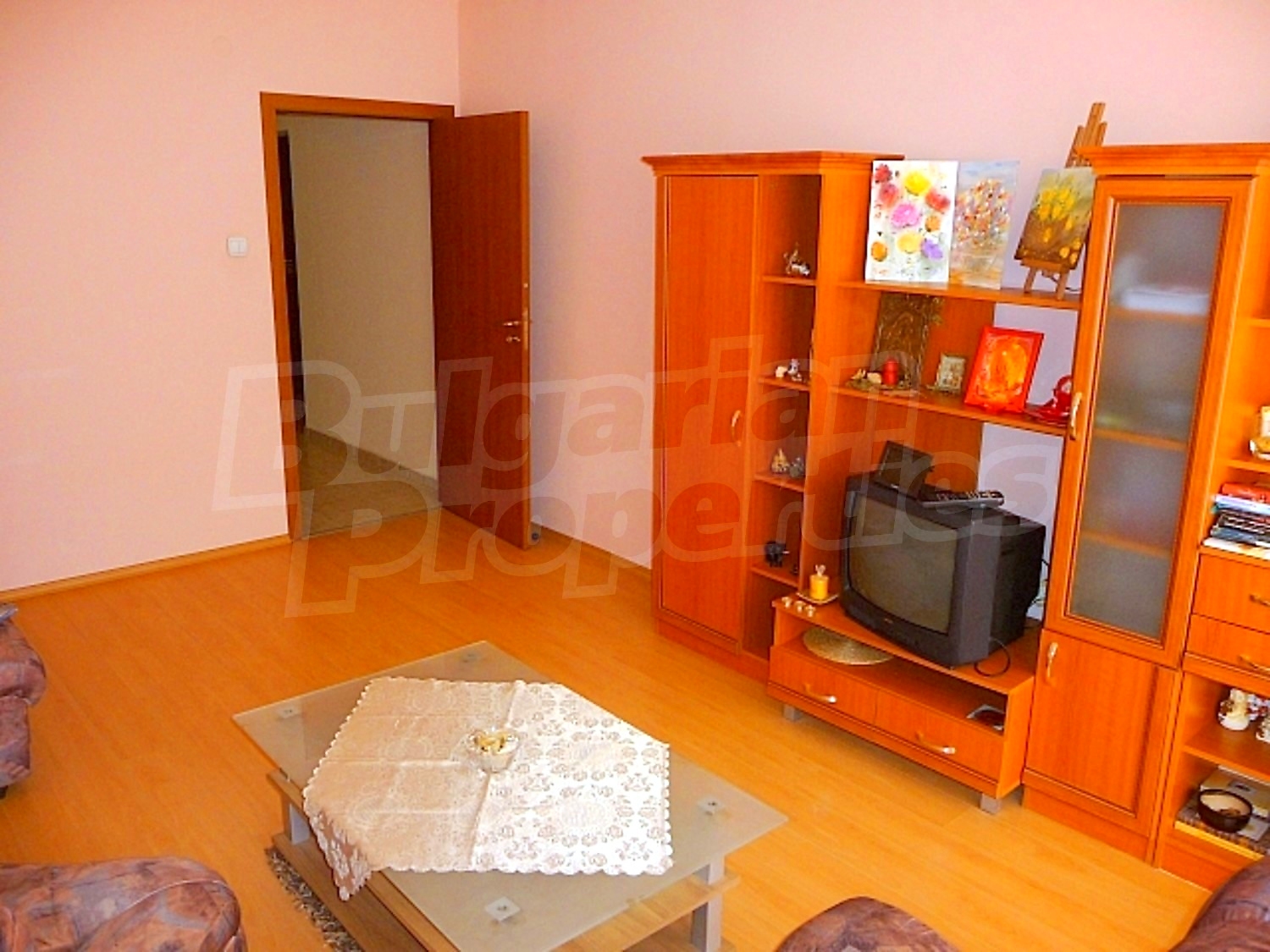 Gallery Picture 10