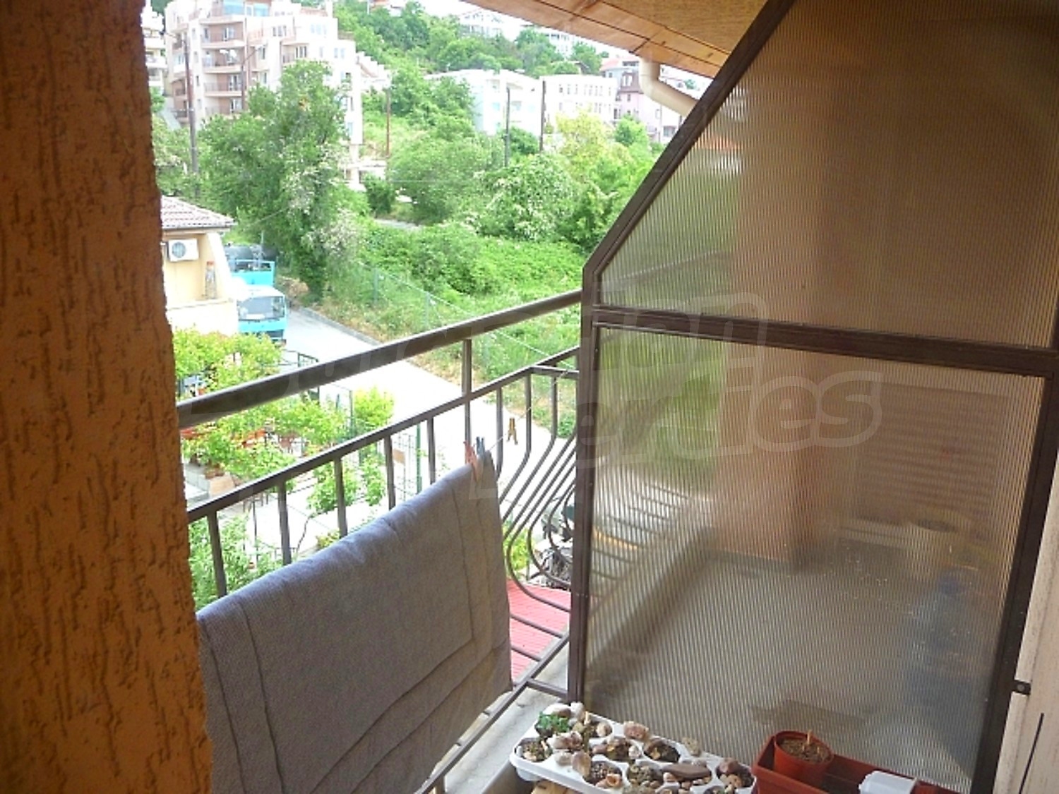 Gallery Picture 19