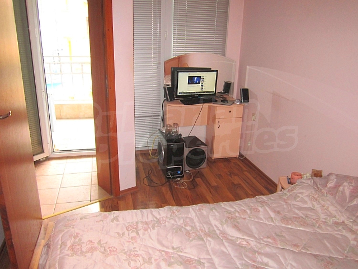 Gallery Picture 6