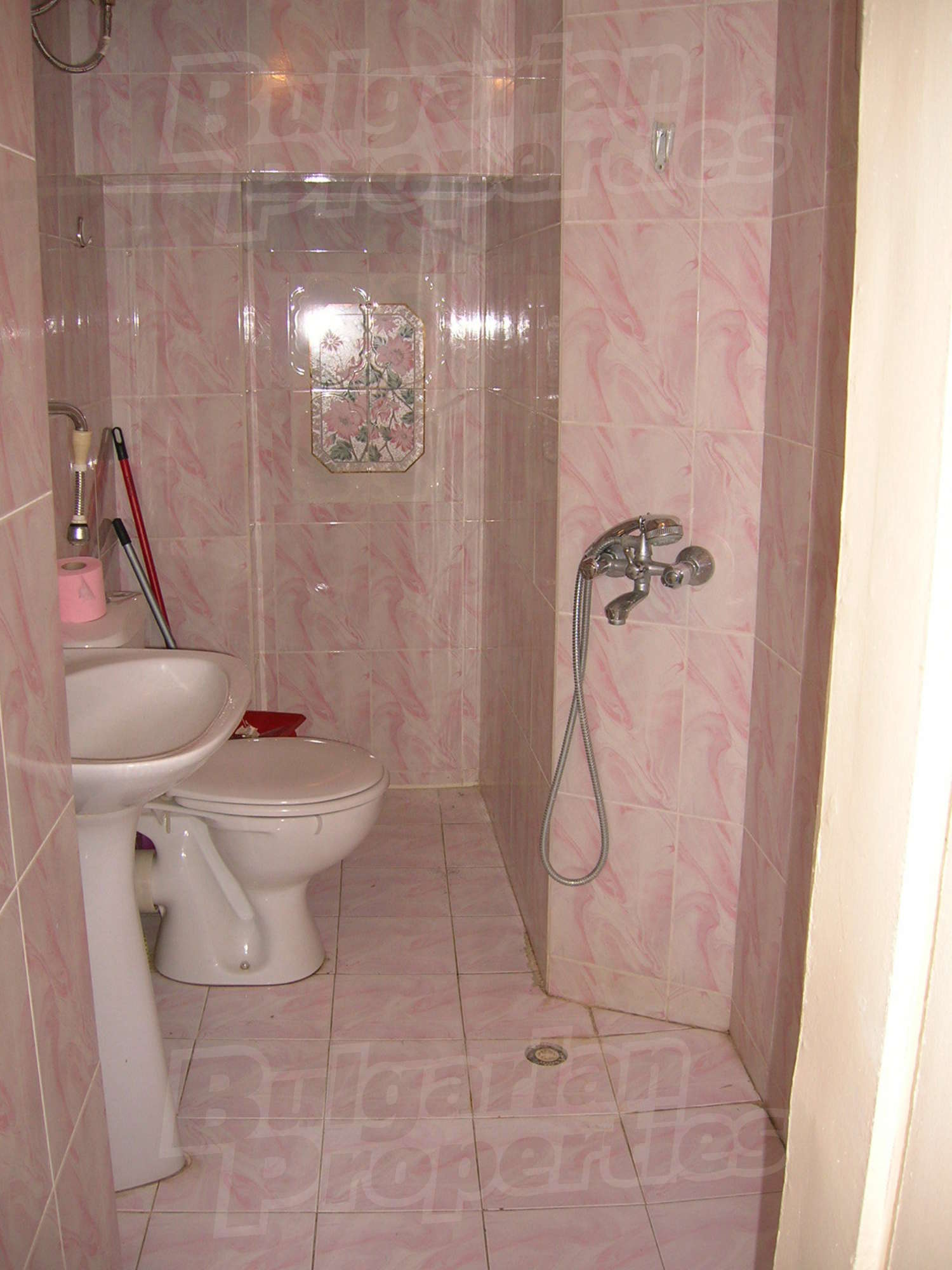 Gallery Picture 10