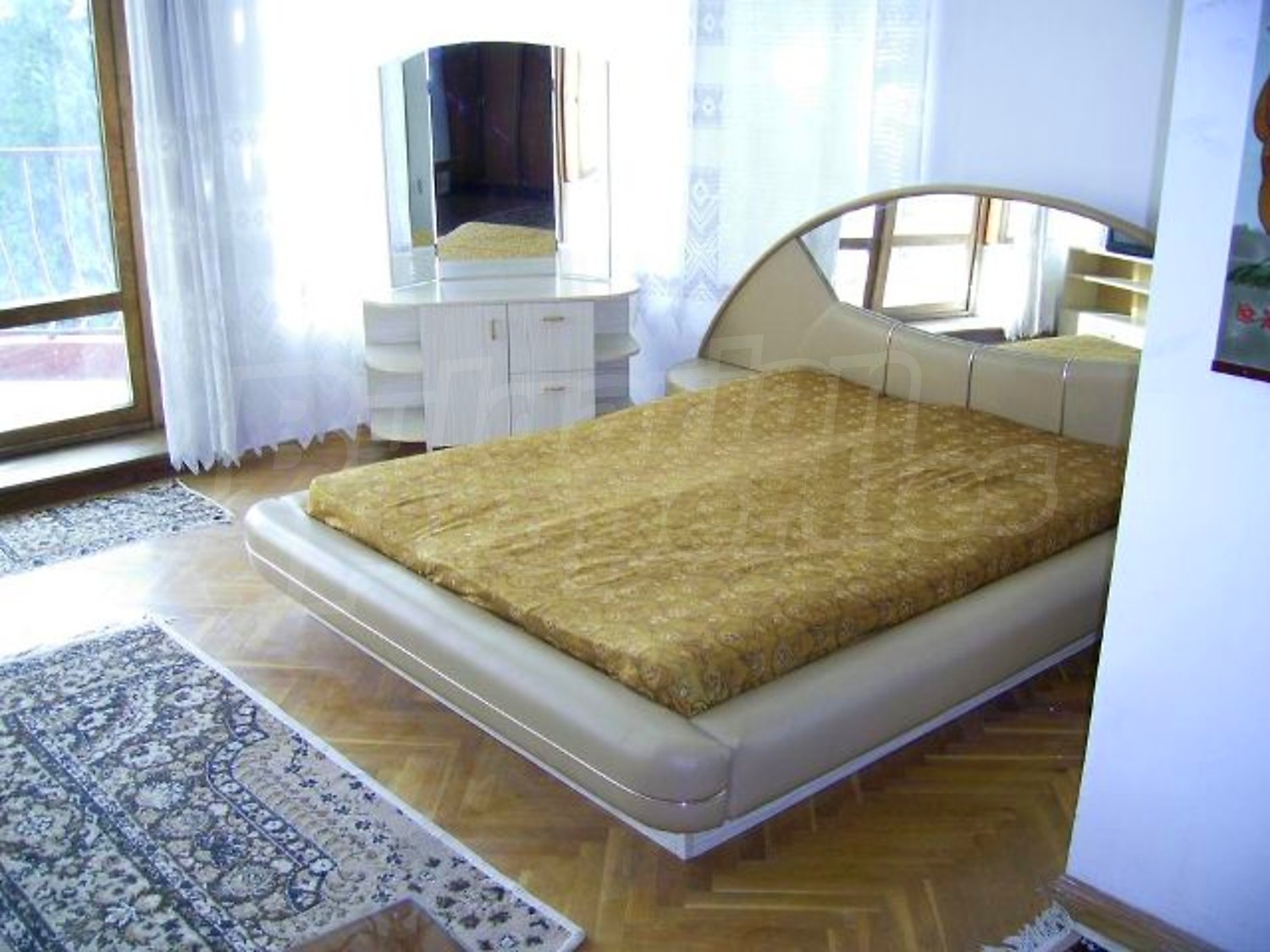 Gallery Picture 20