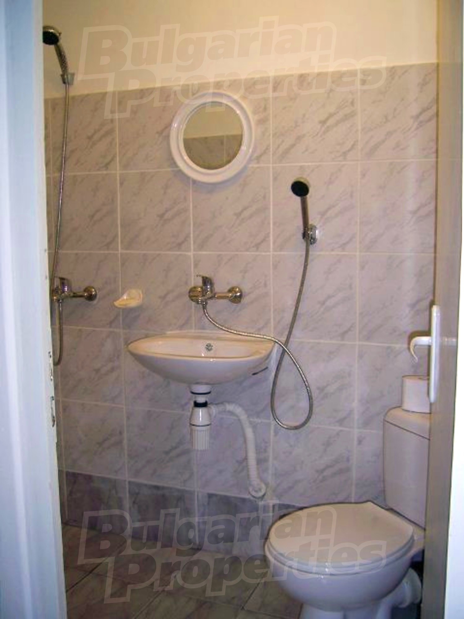 Gallery Picture 24