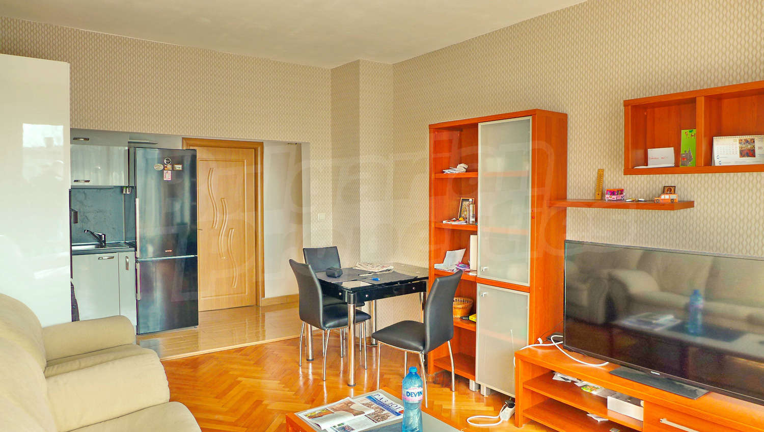 Gallery Picture 4