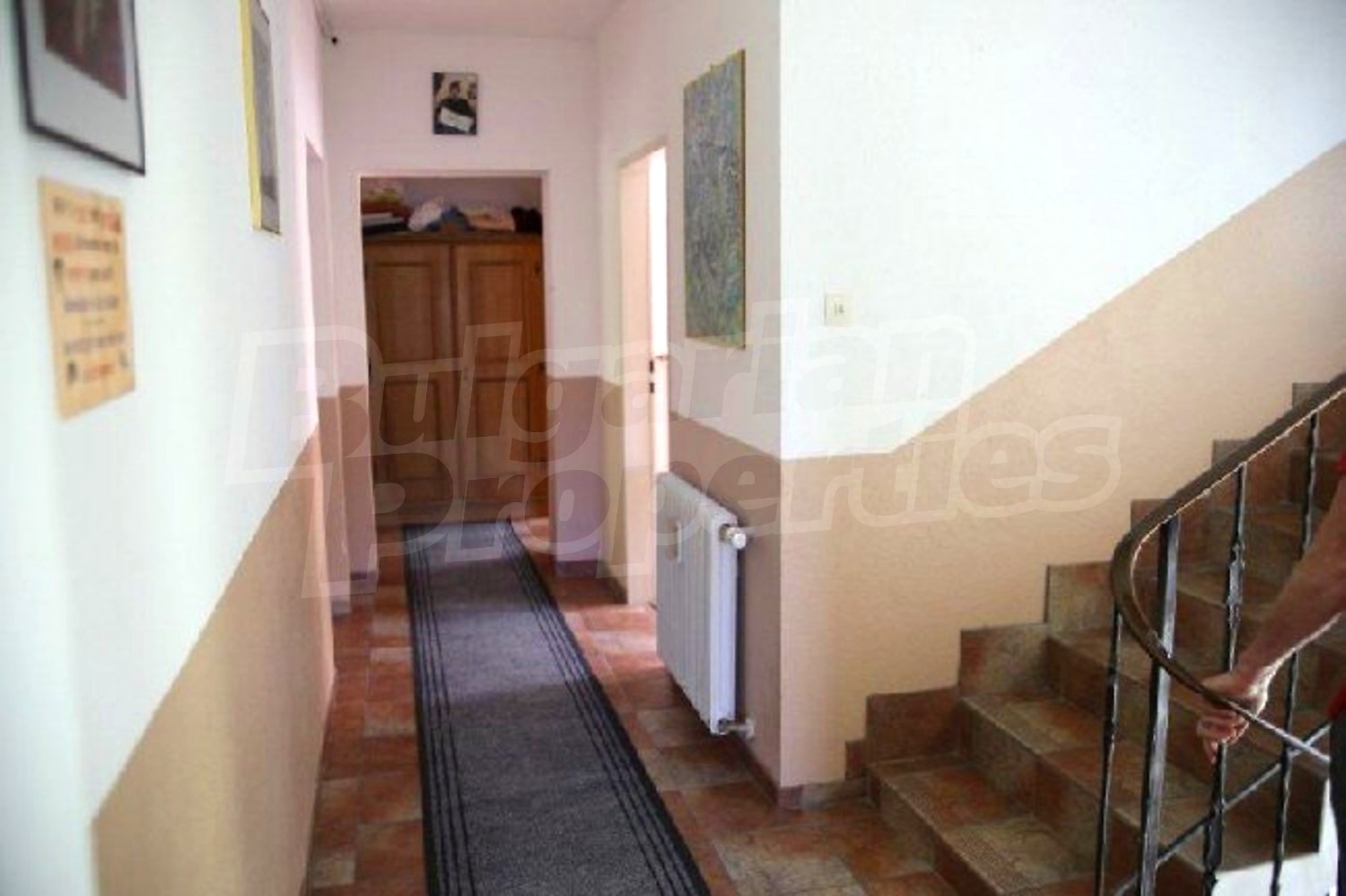 Gallery Picture 17
