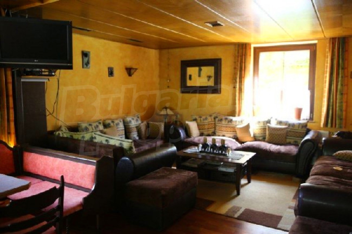Gallery Picture 9