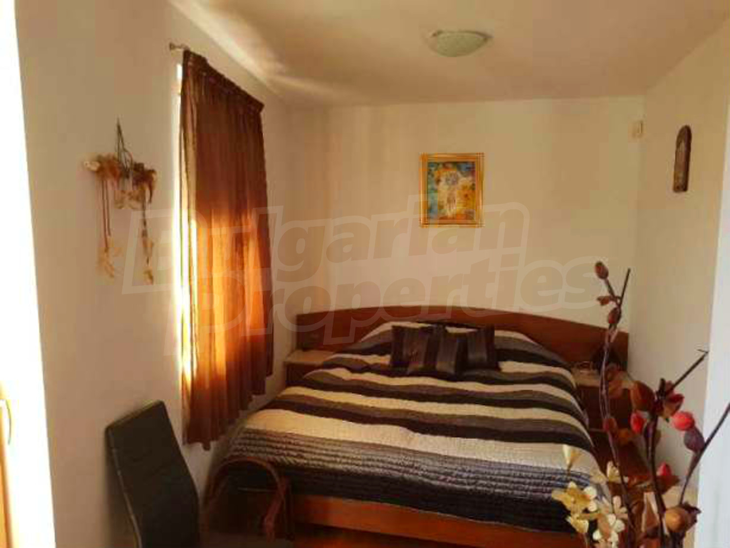 Gallery Picture 5