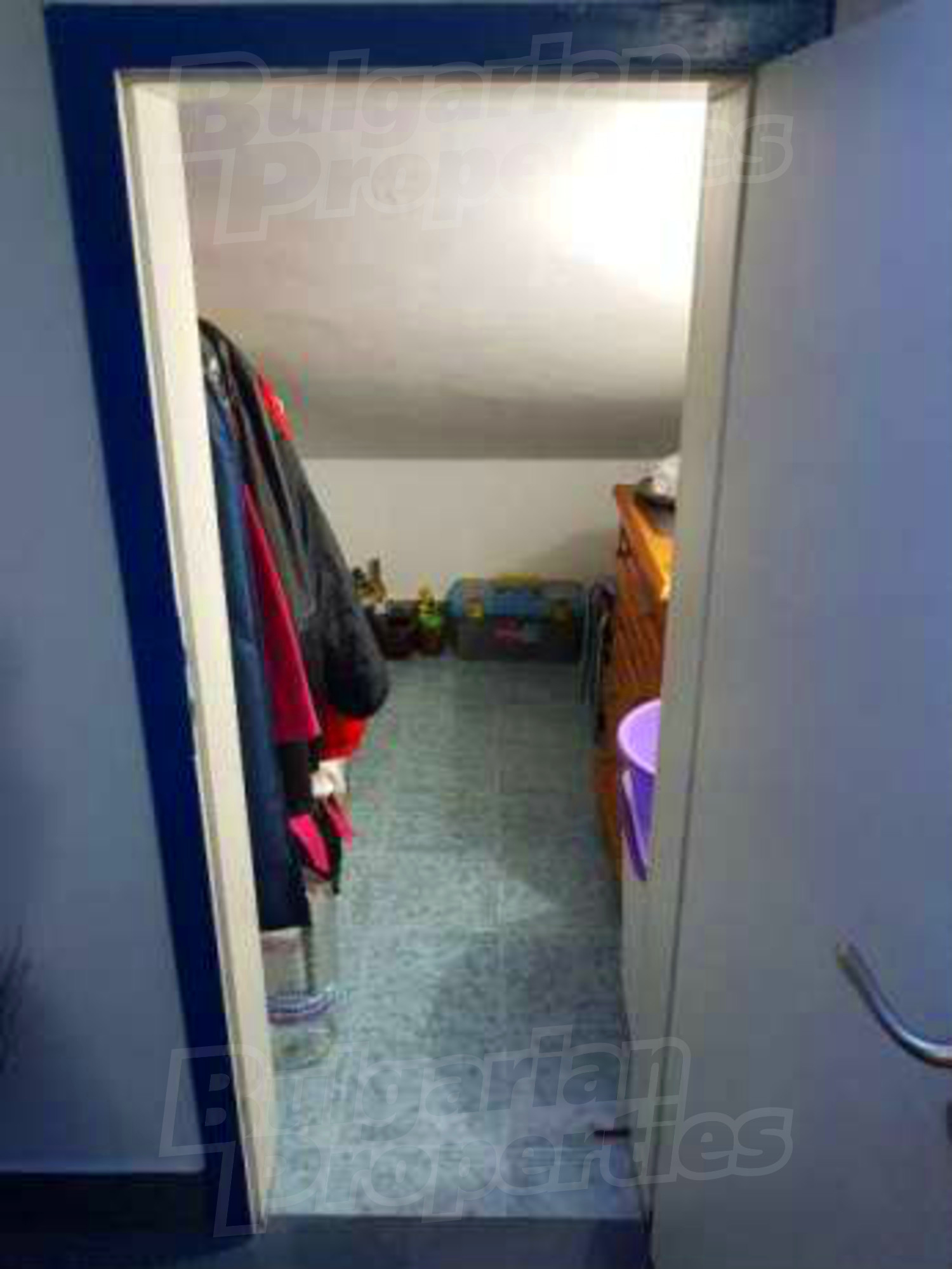 Gallery Picture 9