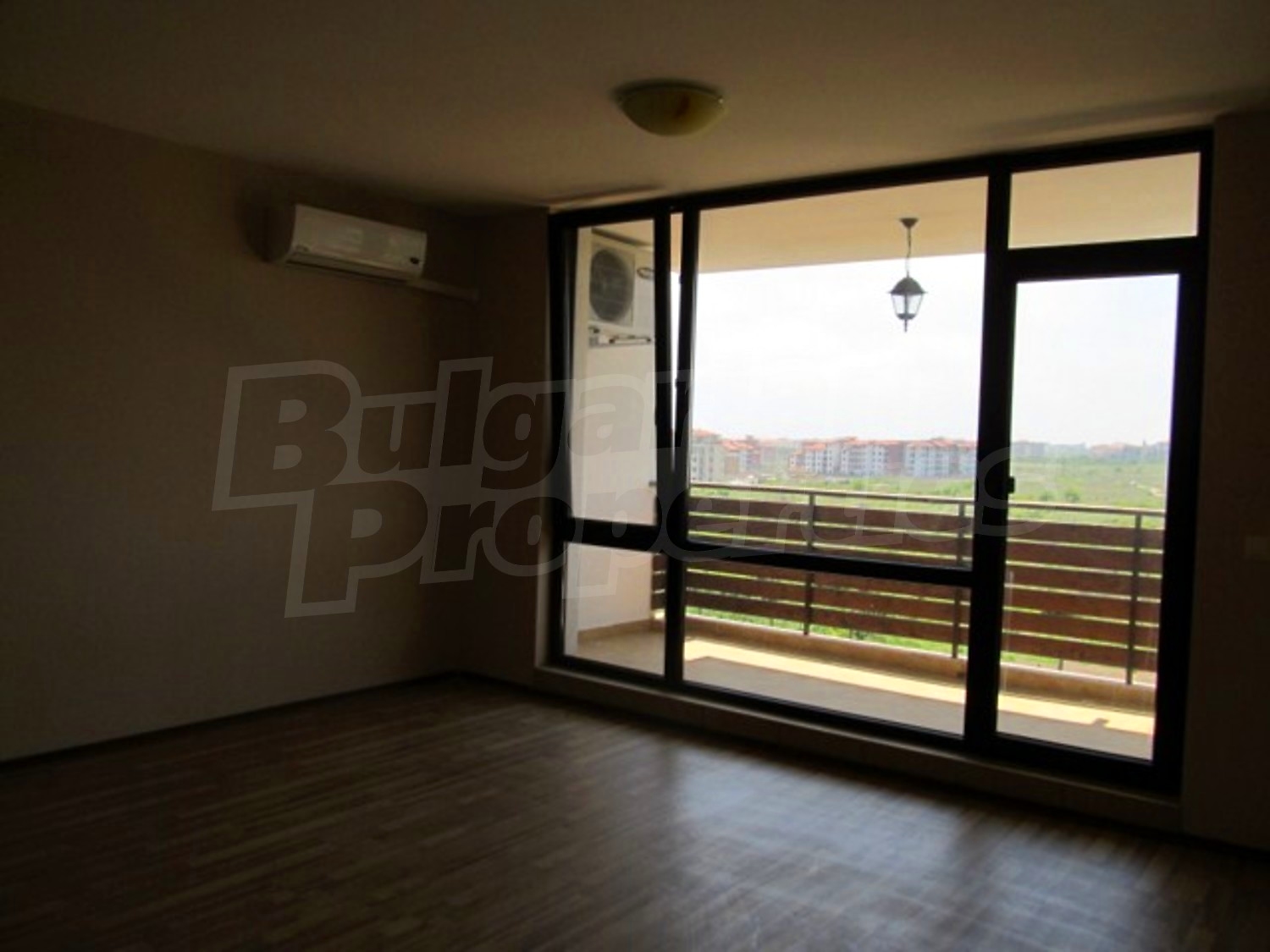 Gallery Picture 18