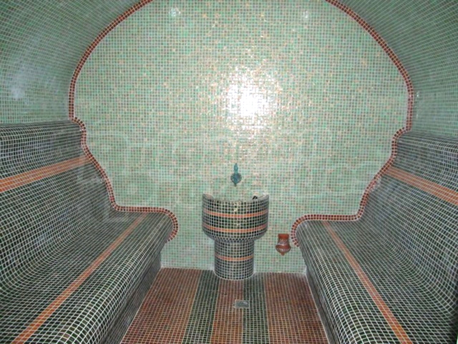 Gallery Picture 28