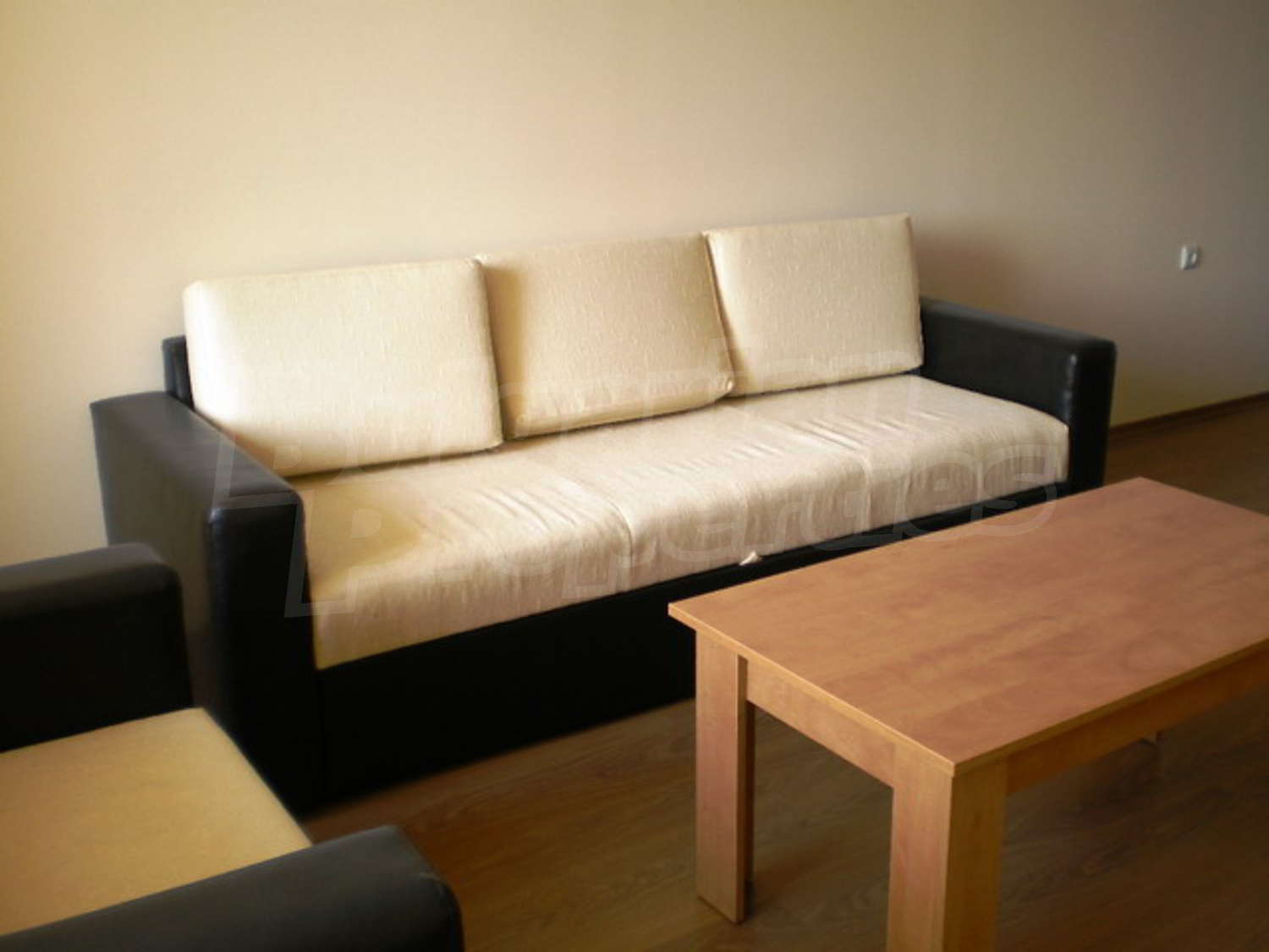 Gallery Picture 11