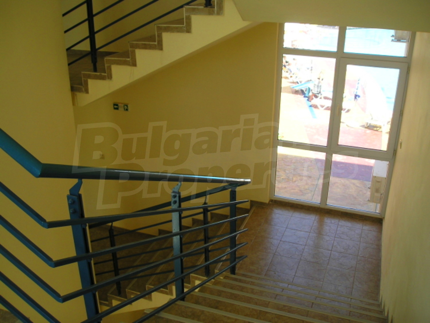 Gallery Picture 15