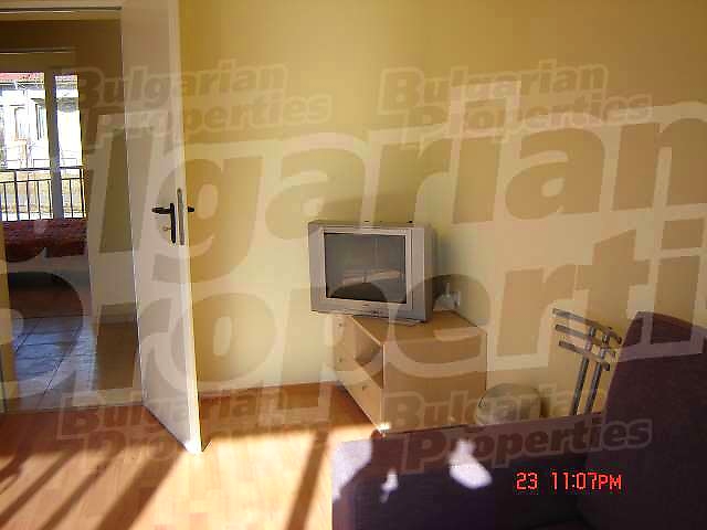 Gallery Picture 8